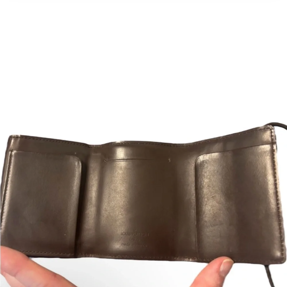 LOUIS VUITTON Moka Epi Leather Elastic Compact Wallet MI0071 beautiful